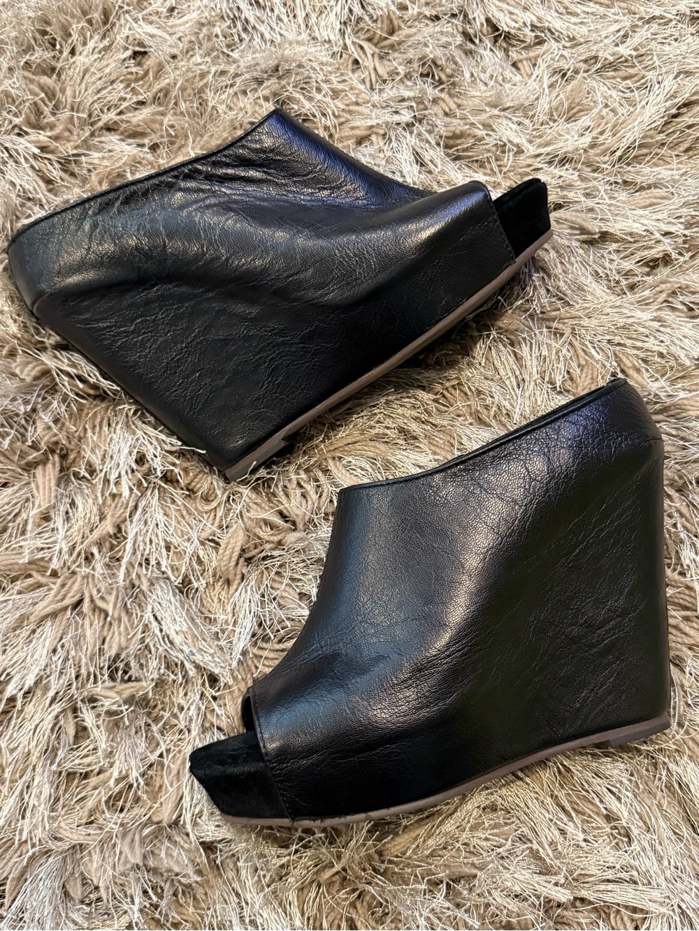 Steven by Steve Madden Black Leather Peep Toe Wedge